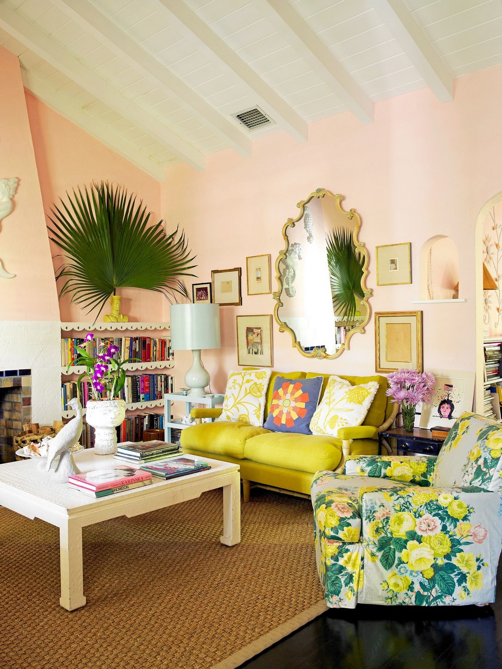 Frank de Biasi: Living Rooms Made of History and Art